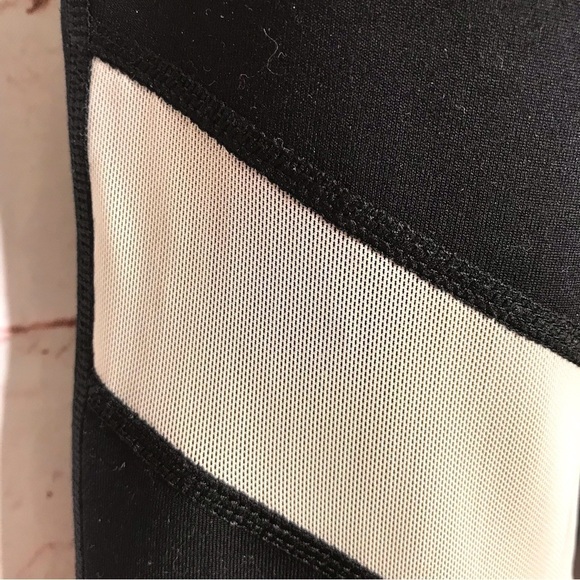 DONNA KARAN Active Activewear Leggings black with tan mesh panel Size XS NWT - Picture 11 of 15